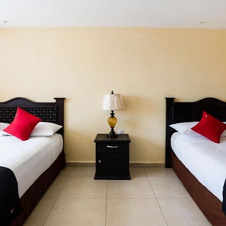 Capital O Hotel Los Caracoles, アカプルコ エクステリア 写真