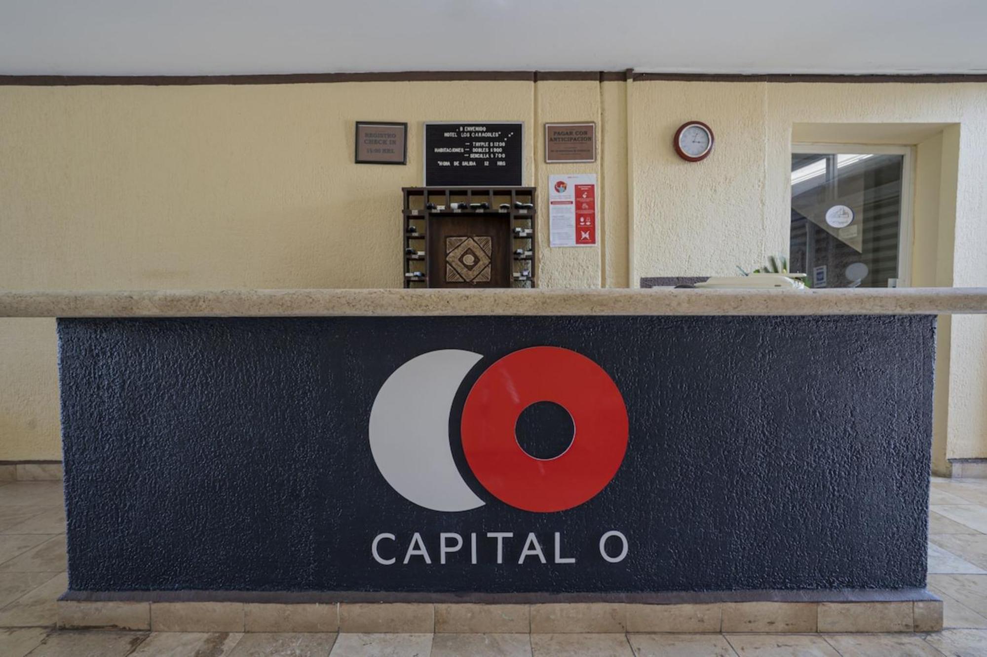 Capital O Hotel Los Caracoles, アカプルコ エクステリア 写真